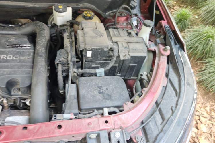 Used Chevrolet Equinox 2018 535T Automatic YuJie Edition Engine Bay Left