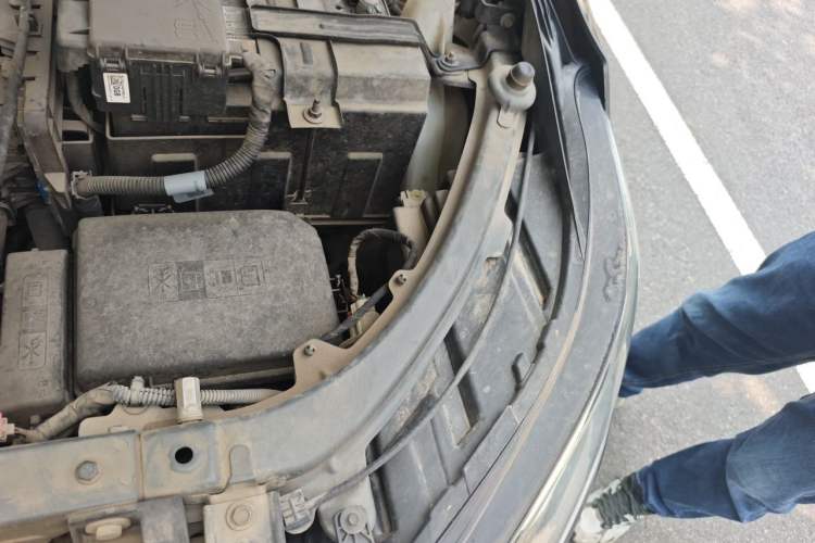 Used Chevrolet Equinox 2018 535T Automatic YuJie Edition Engine Bay Left
