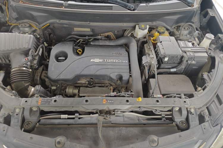 Used Chevrolet Equinox 2018 535T Automatic Chijie Edition Engine Bay