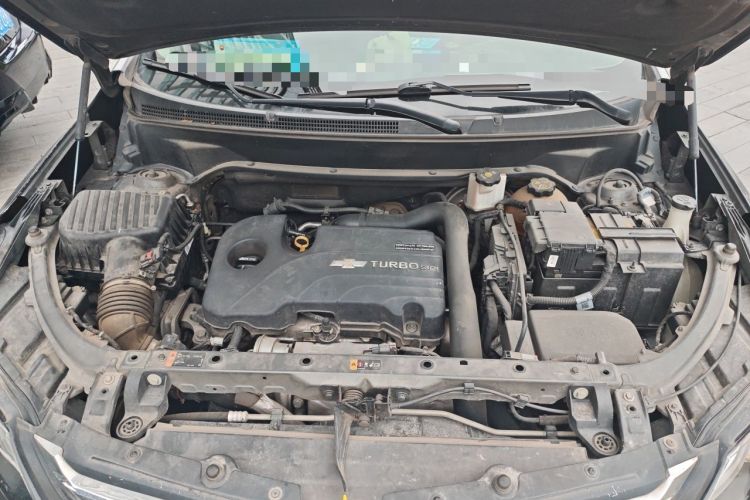 Used Chevrolet Equinox 2018 535T Automatic Chijie Edition Engine Bay