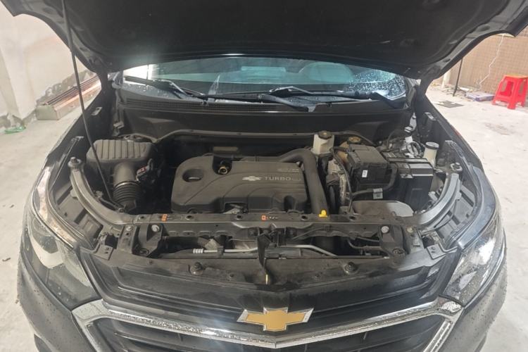 Used Chevrolet Equinox 2018 535T Automatic Chijie Edition Engine Bay