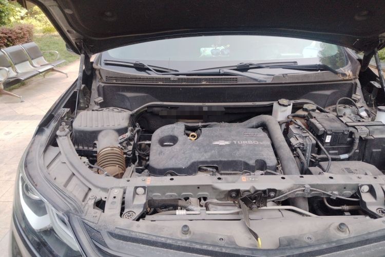 Used Chevrolet Equinox 2018 535T Automatic YuJie Edition Engine Bay Right