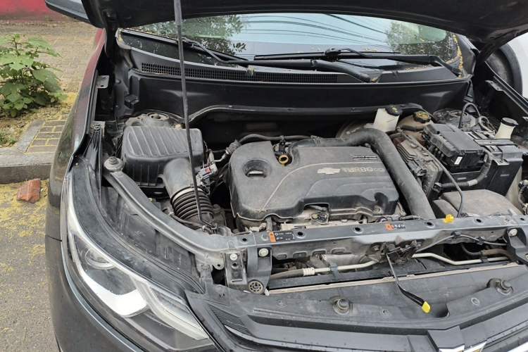 Used Chevrolet Equinox 2018 535T Automatic Chijie Edition Engine Bay Right