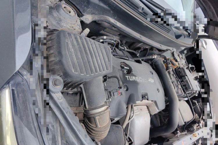 Used Chevrolet Equinox 2018 550T Automatic All-Wheel-Drive Explorer Edition Engine Bay Right