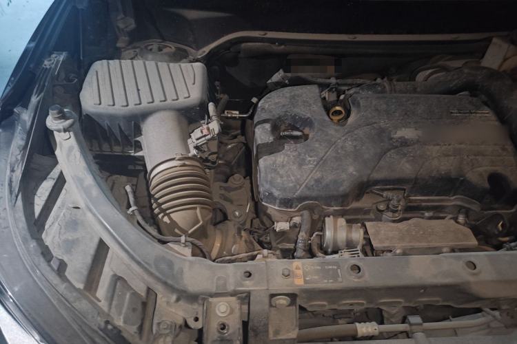 Used Chevrolet Equinox 2018 535T Automatic Lingjie Edition Engine Bay Right