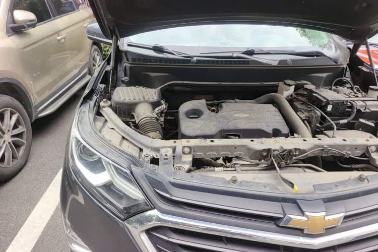Used Chevrolet Equinox 2018 535T Automatic YuJie Edition Engine Bay Right