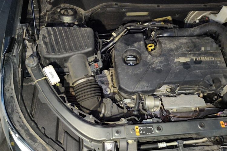Used Chevrolet Equinox 2018 535T Automatic Chijie Edition Engine Bay Right