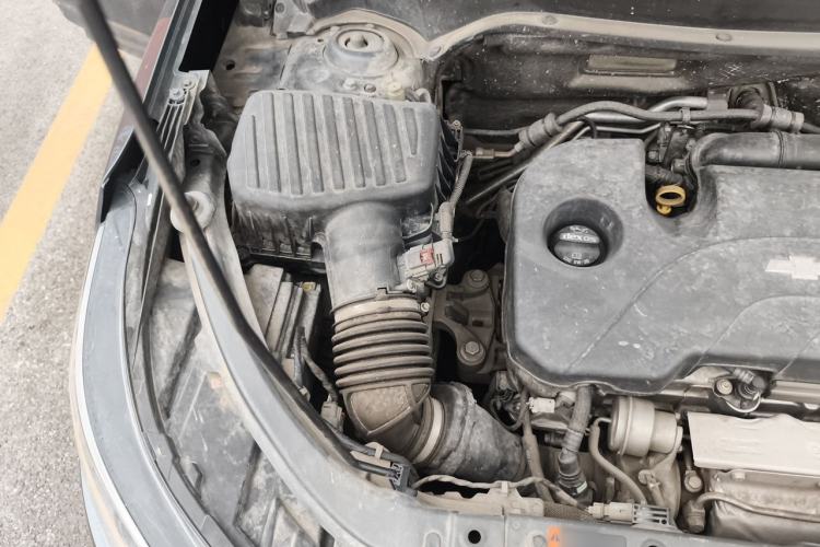 Used Chevrolet Equinox 2018 535T Automatic All-Wheel-Drive Xiejie Version Engine Bay Right