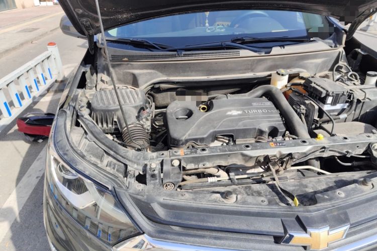 Used Chevrolet Equinox 2018 535T Automatic YuJie Edition Engine Bay Right