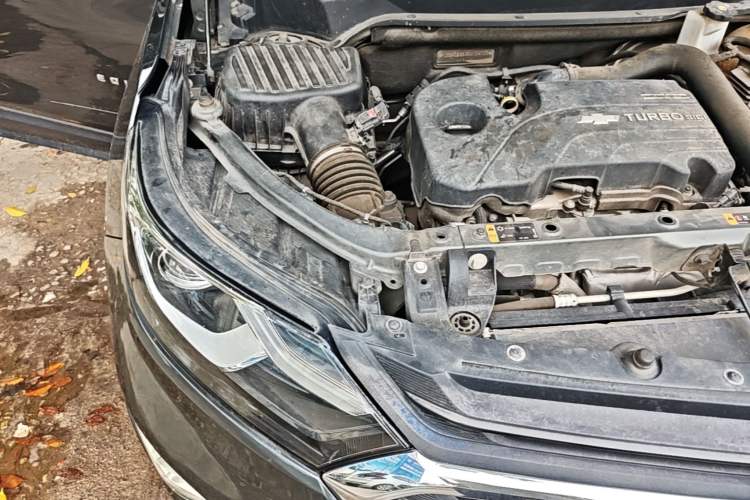 Used Chevrolet Equinox 2018 535T Automatic Chijie Edition Engine Bay Right