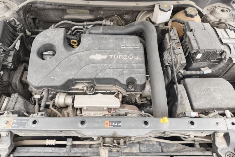 Used Chevrolet Equinox 2018 535T Automatic All-Wheel-Drive Xiejie Version Engine Bay