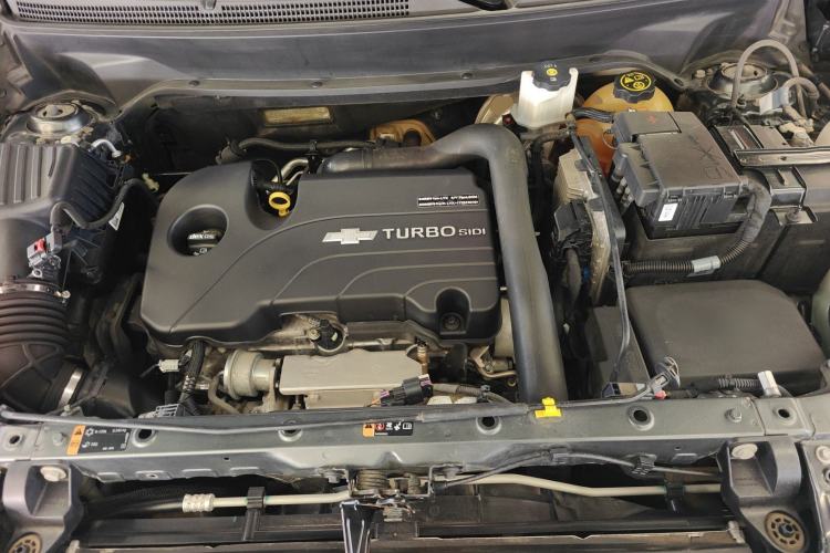 Used Chevrolet Equinox 2018 535T Automatic YuJie Edition Engine Bay