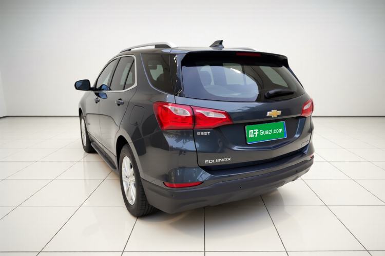 Used Chevrolet Equinox 2018 535T Automatic YuJie Edition Exterior 3