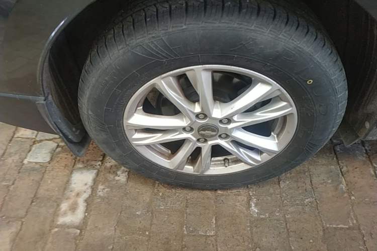 Used Chevrolet Equinox 2018 535T Automatic YuJie Edition Exterior 5