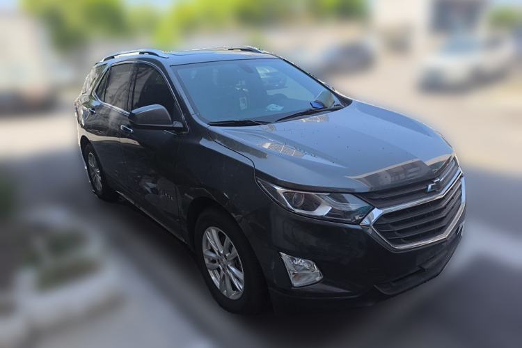 Used Chevrolet Equinox 2018 535T Automatic YuJie Edition Front Right 45 Deg
