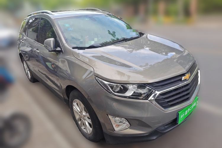 Used Chevrolet Equinox 2018 535T Automatic YuJie Edition Front Right 45 Deg