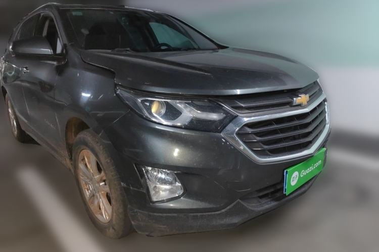 Used Chevrolet Equinox 2018 535T Automatic YuJie Edition Front Right 45 Deg