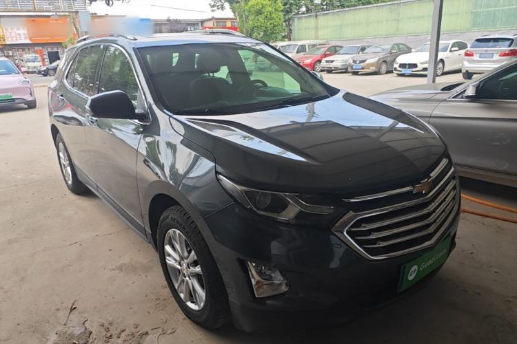 Used Chevrolet Equinox 2018 535T Automatic YuJie Edition Front Right 45 Deg