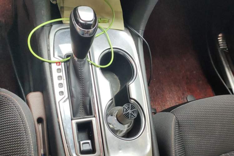Used Chevrolet Equinox 2018 535T Automatic Chijie Edition Gear Lever