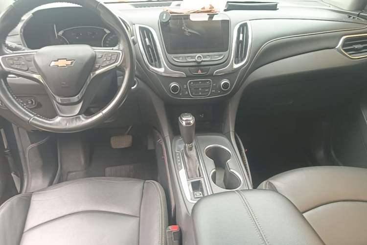 Used Chevrolet Equinox 2018 535T Automatic YuJie Edition Gear Lever