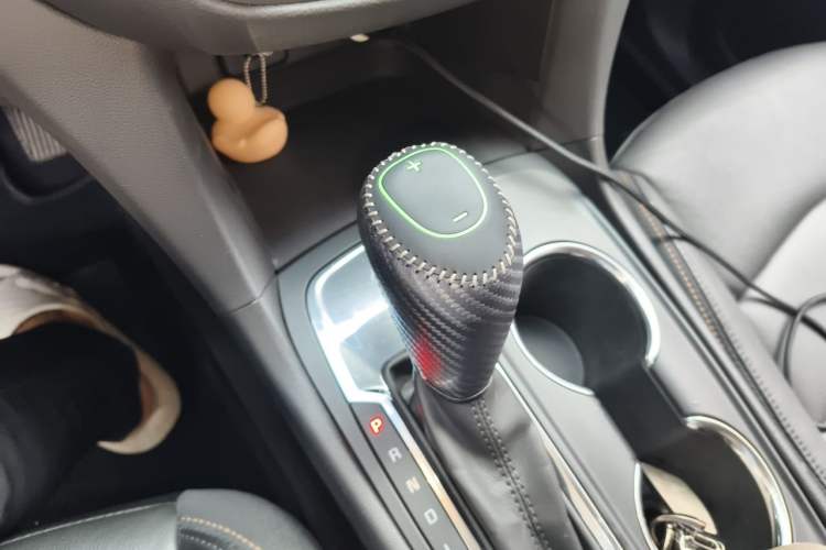 Used Chevrolet Equinox 2018 535T Automatic YuJie Edition Gear Lever