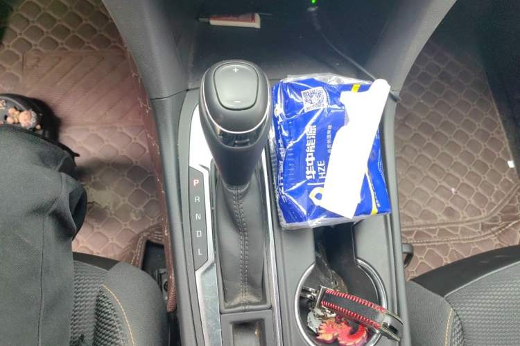 Used Chevrolet Equinox 2018 535T Automatic Chijie Edition Gear Lever