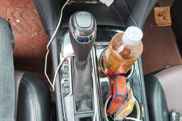 Used Chevrolet Equinox 2018 535T Automatic Chijie Edition Gear Lever