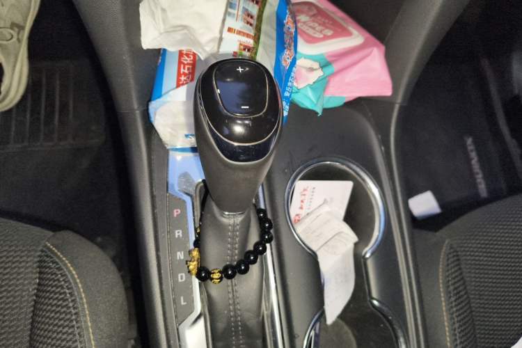 Used Chevrolet Equinox 2018 535T Automatic Chijie Edition Gear Lever