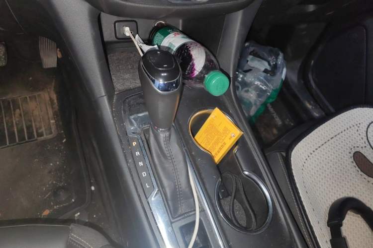 Used Chevrolet Equinox 2018 535T Automatic YuJie Edition Gear Lever
