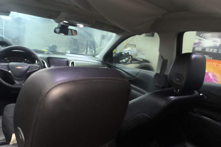 Used Chevrolet Equinox 2018 535T Automatic YuJie Edition Headliner