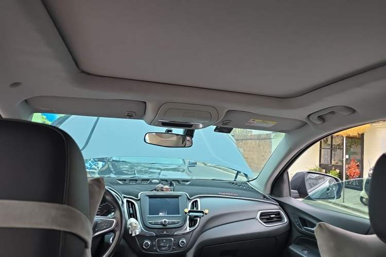 Used Chevrolet Equinox 2018 535T Automatic Chijie Edition Headliner