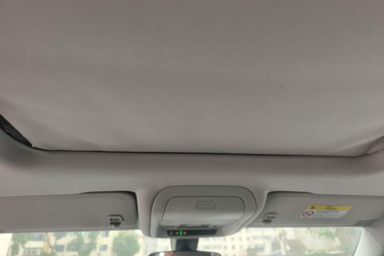 Used Chevrolet Equinox 2018 535T Automatic YuJie Edition Headliner