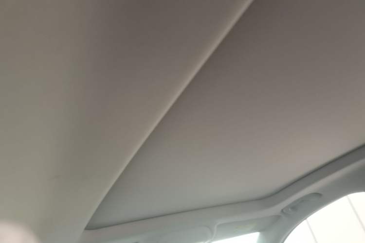 Used Chevrolet Equinox 2018 535T Automatic YuJie Edition Headliner