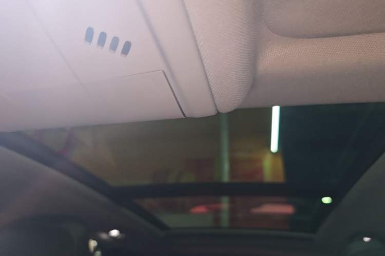 Used Chevrolet Equinox 2018 535T Automatic YuJie Edition Headliner