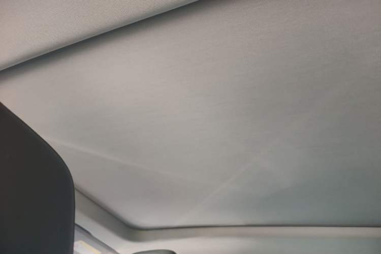Used Chevrolet Equinox 2018 535T Automatic YuJie Edition Headliner