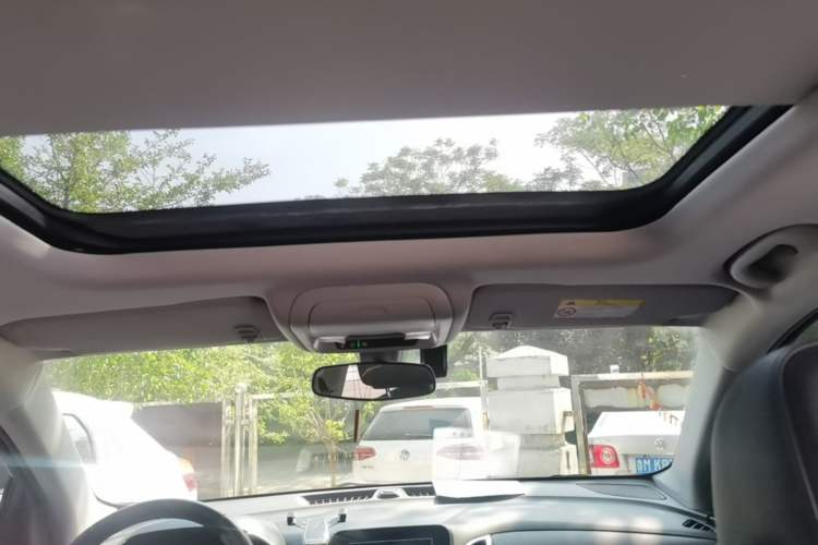 Used Chevrolet Equinox 2018 535T Automatic YuJie Edition Headliner