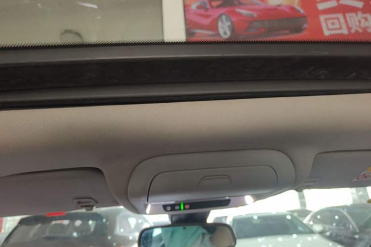 Used Chevrolet Equinox 2018 550T Automatic All-Wheel-Drive Boundary Edition Headliner