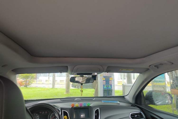 Used Chevrolet Equinox 2018 535T Automatic Chijie Edition Headliner