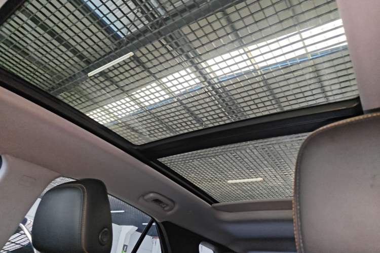 Used Chevrolet Equinox 2018 535T Automatic YuJie Edition Headliner