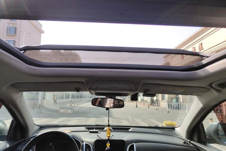 Used Chevrolet Equinox 2018 535T Automatic YuJie Edition Headliner