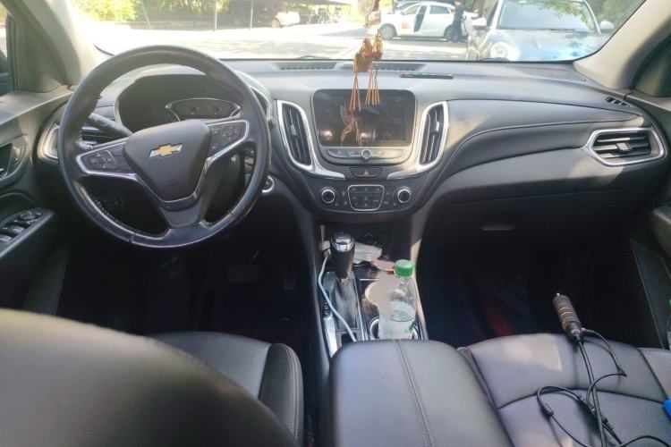 Used Chevrolet Equinox 2018 535T Automatic YuJie Edition Interior 2