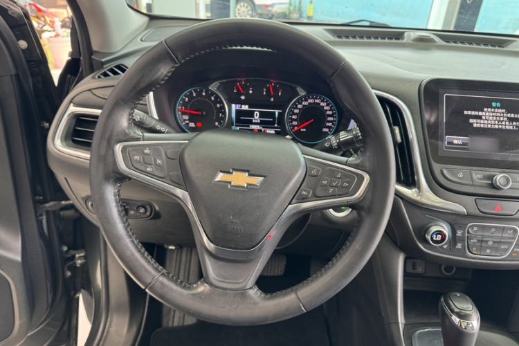 Used Chevrolet Equinox 2018 535T Automatic YuJie Edition Interior 4