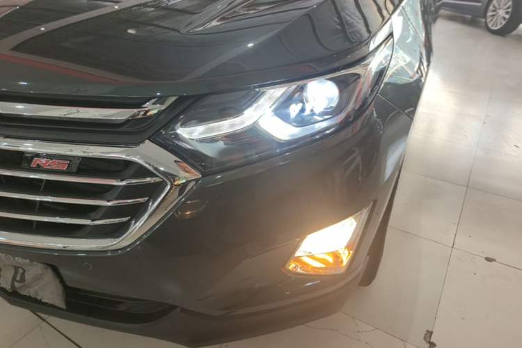 Used Chevrolet Equinox 2018 550T Automatic All-Wheel-Drive Boundary Edition Left Front Headlight