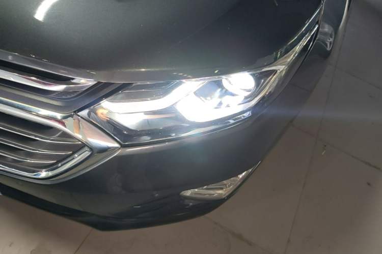 Used Chevrolet Equinox 2018 550T Automatic All-Wheel-Drive Boundary Edition Left Front Headlight