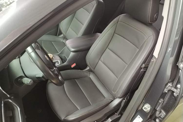 Used Chevrolet Equinox 2018 535T Automatic YuJie Edition Left Front Seat