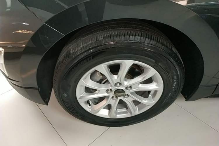 Used Chevrolet Equinox 2018 535T Automatic Chijie Edition Left Front Wheel Hub