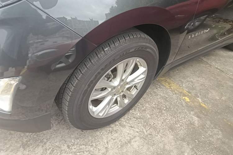 Used Chevrolet Equinox 2018 535T Automatic YuJie Edition Left Front Wheel Hub