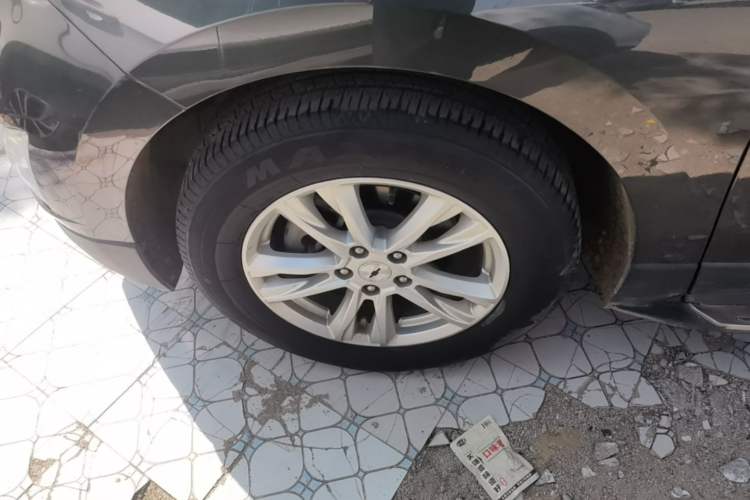Used Chevrolet Equinox 2018 535T Automatic YuJie Edition Left Front Wheel Hub