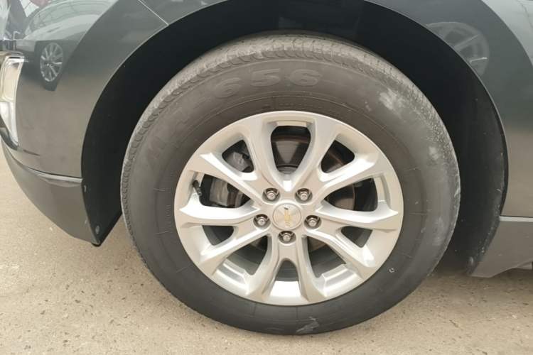 Used Chevrolet Equinox 2018 535T Automatic Chijie Edition Left Front Wheel Hub
