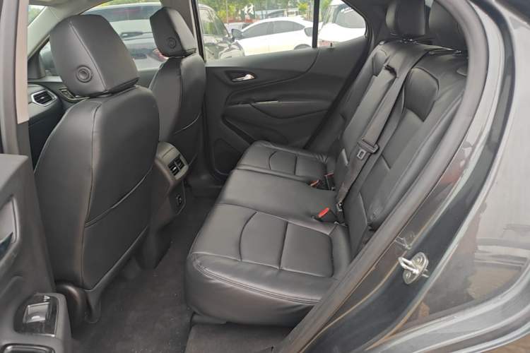 Used Chevrolet Equinox 2018 535T Automatic Chijie Edition Left Rear Seat